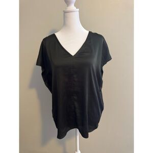 White House Black Market Dark Green V-Neck Top Size Medium